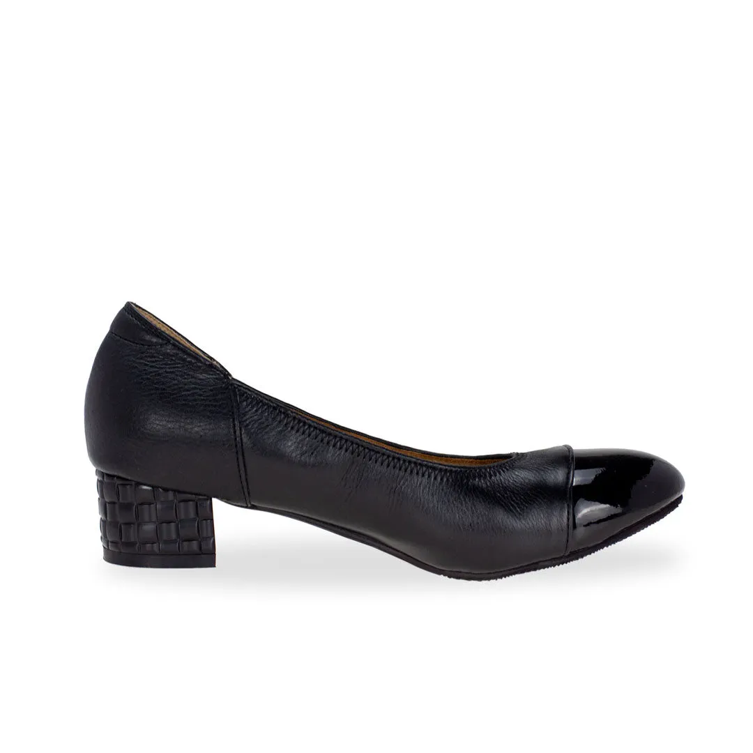 [20% off at cart] Embossed Heel Court Shoes