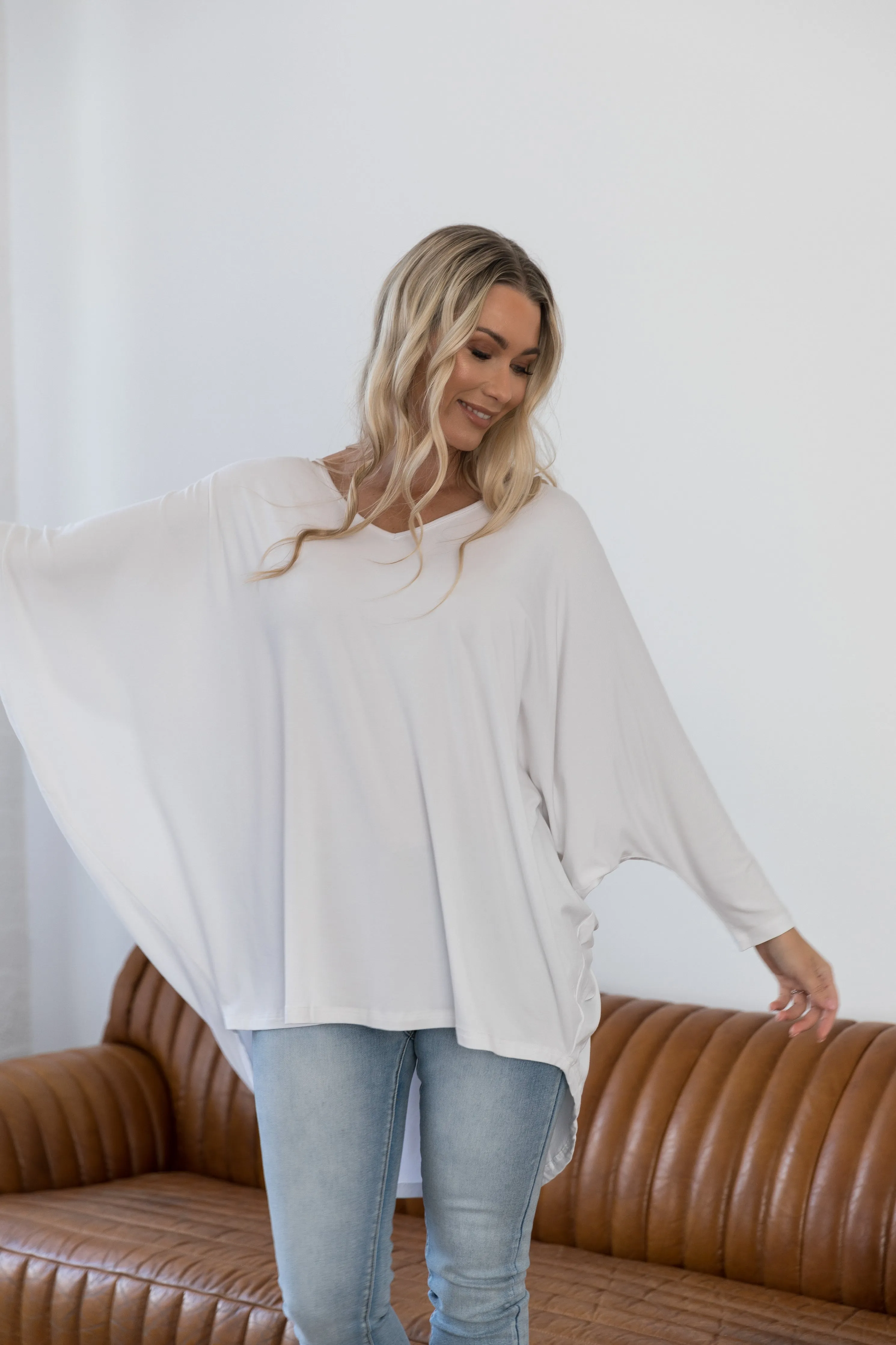 Long Sleeve Hi-Low Miracle Top | White