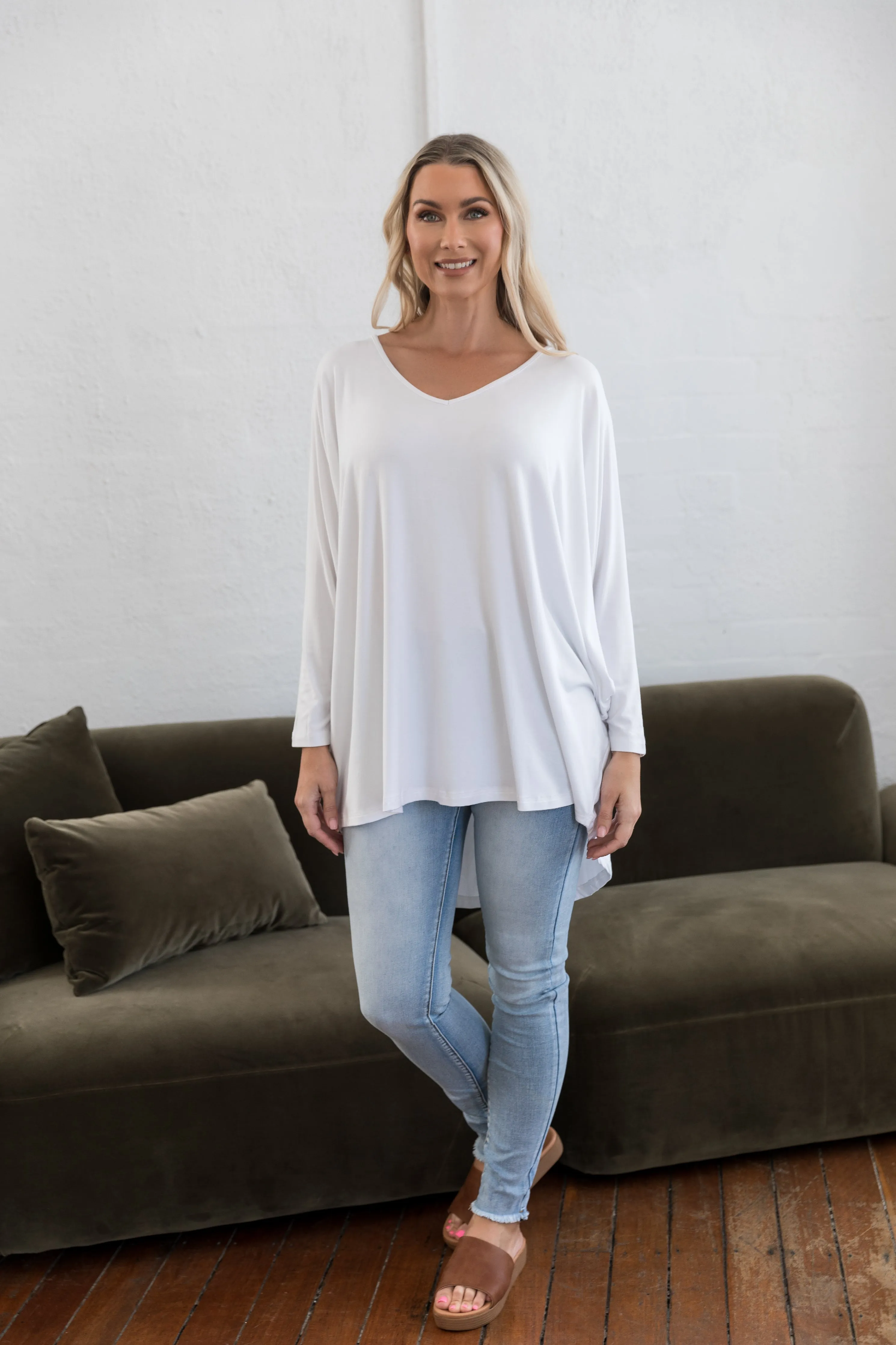 Long Sleeve Hi-Low Miracle Top | White