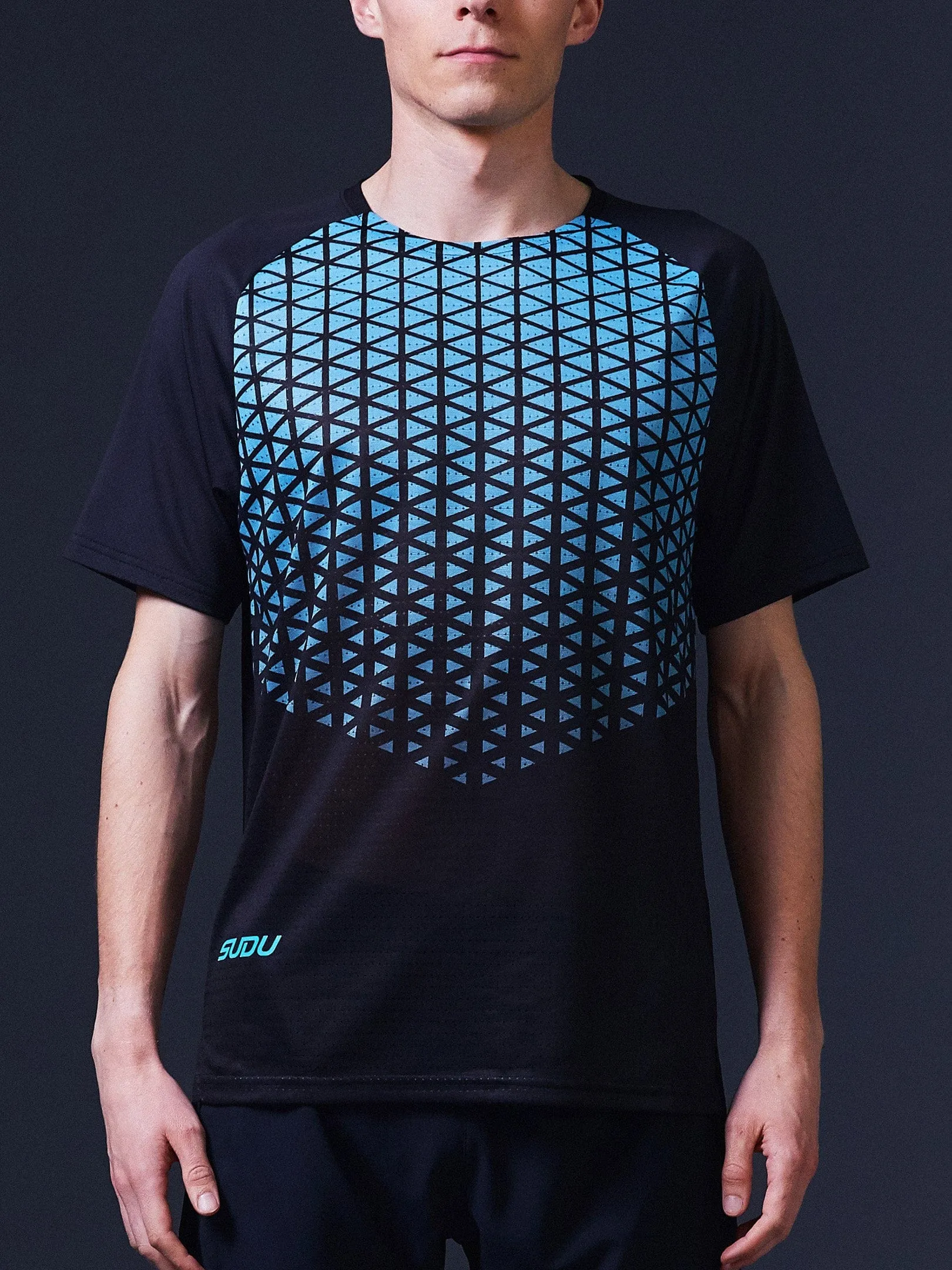 SRT SS 01 Run Short Sleeve T-Shirt - Black/Light Blue