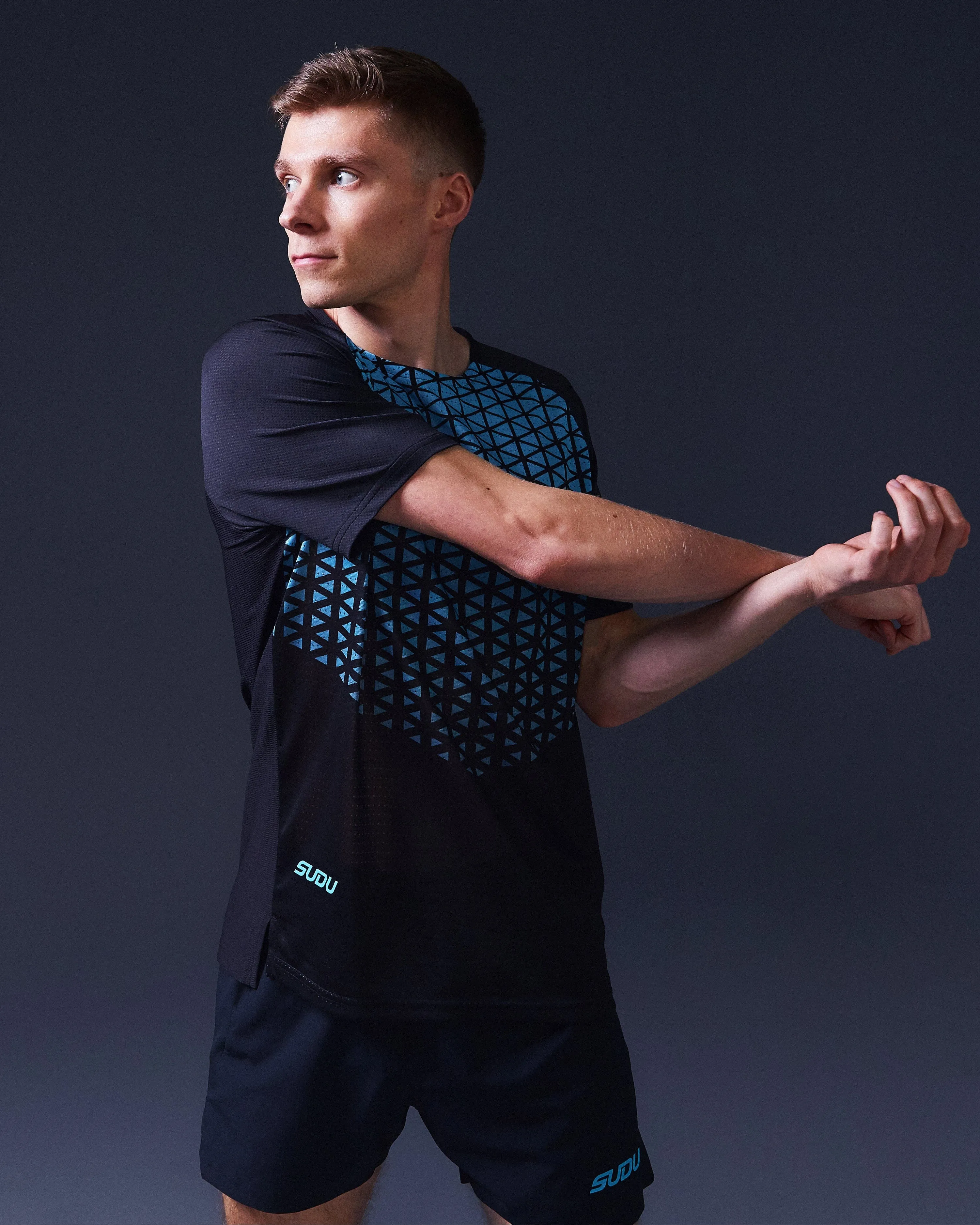 SRT SS 01 Run Short Sleeve T-Shirt - Black/Light Blue