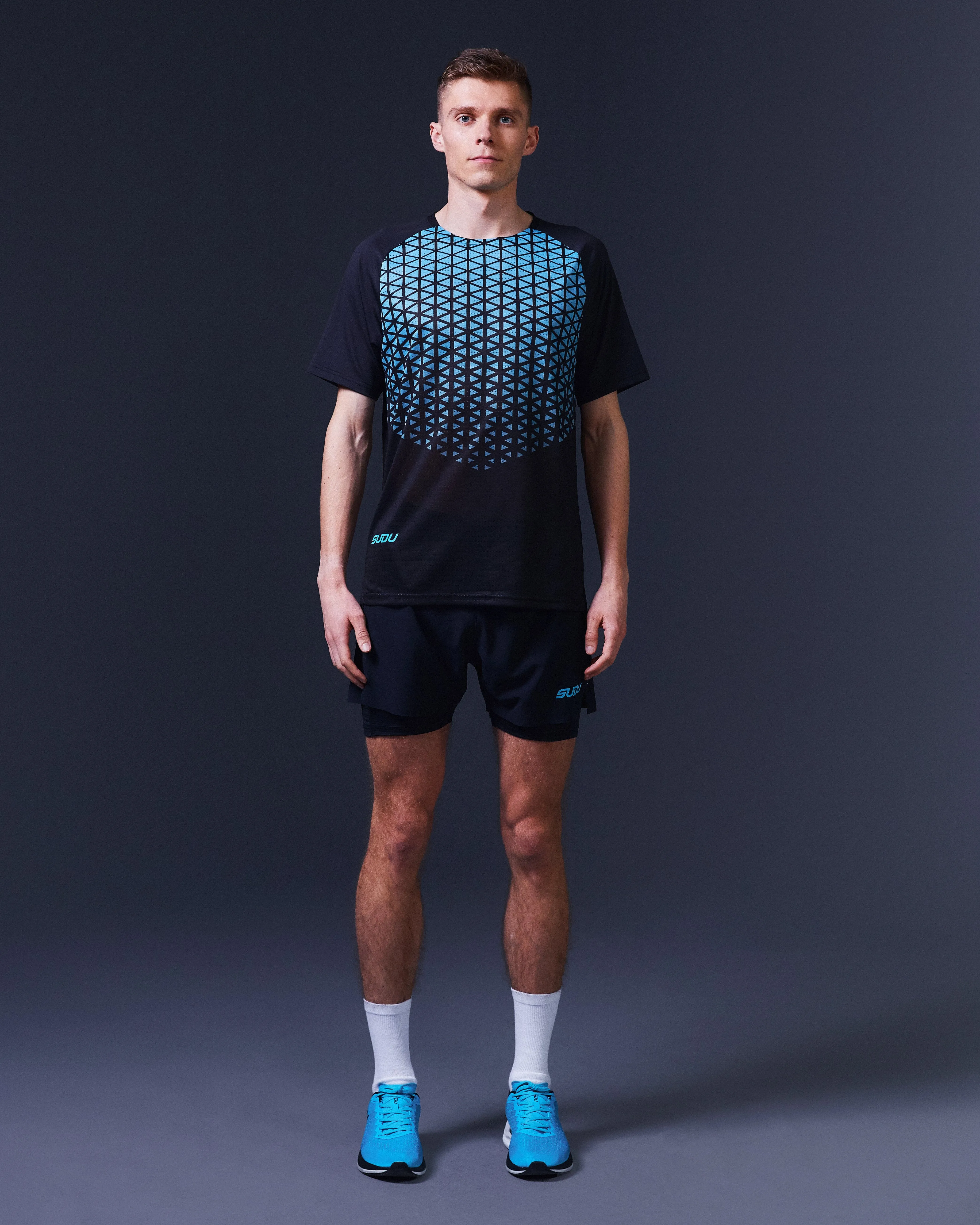 SRT SS 01 Run Short Sleeve T-Shirt - Black/Light Blue