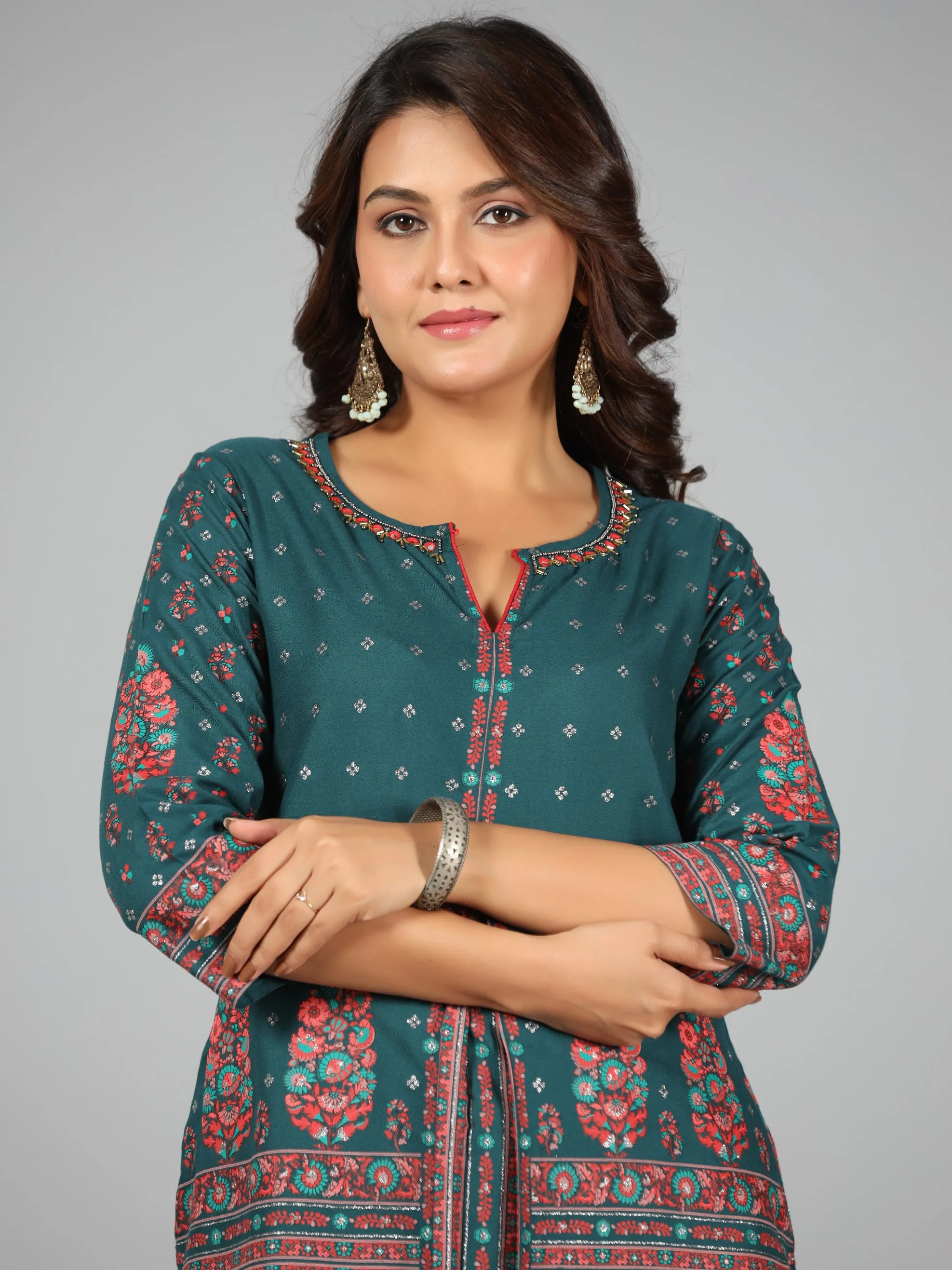 Women Green Rayon Printed Kurta & Pants Set