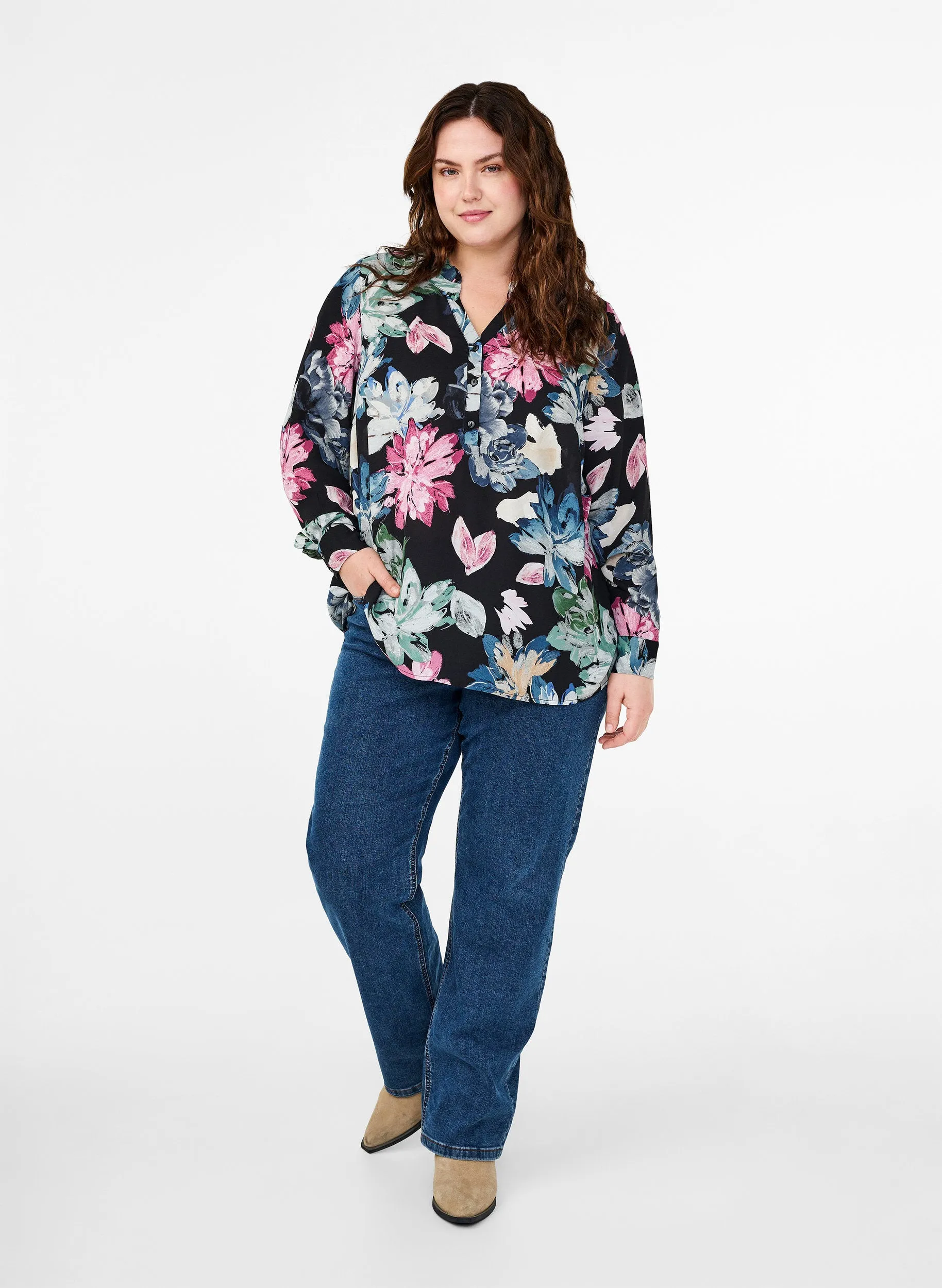 Zizzi Seli Blouse with Pink Floral Print